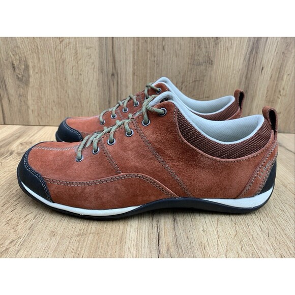 LL Bean BeanSport Lace Up Sneaker Shoes Womens Size 8 M Red Brick Suede Feldspar - Picture 3 of 15